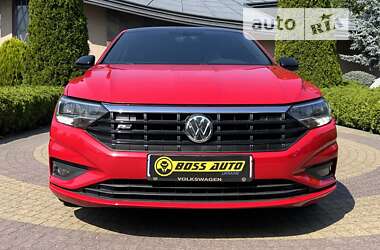 Седан Volkswagen Jetta 2018 в Львові