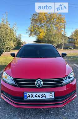 Седан Volkswagen Jetta 2014 в Валках