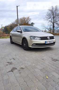 Седан Volkswagen Jetta 2012 в Кременце