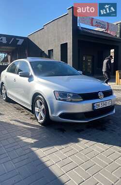 Седан Volkswagen Jetta 2012 в Славуте