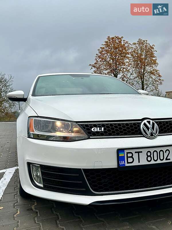 Volkswagen Jetta 2011