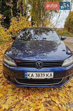 Седан Volkswagen Jetta 2013 в Прилуках