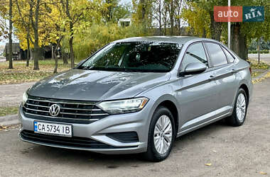 Седан Volkswagen Jetta 2019 в Черкассах