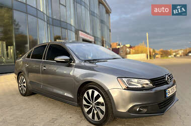 Седан Volkswagen Jetta 2012 в Рівному