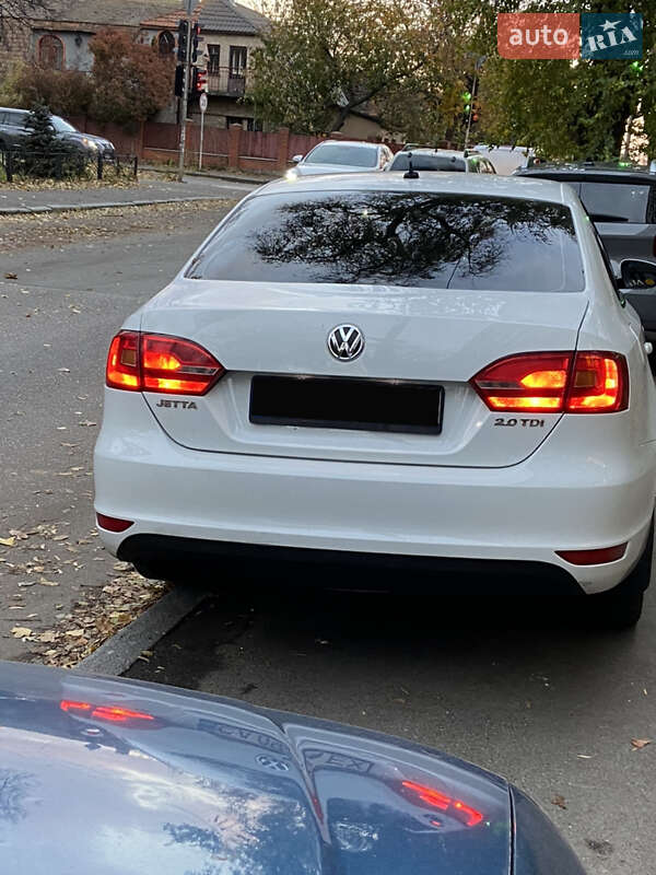 Седан Volkswagen Jetta 2014 в Умані фото 30 Седан Volkswagen Jetta 2014 в Умані
