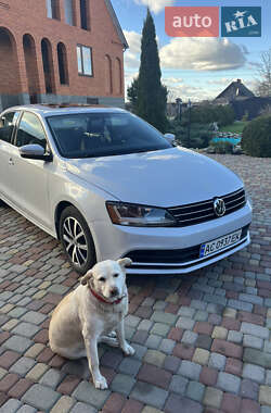 Седан Volkswagen Jetta 2017 в Луцке