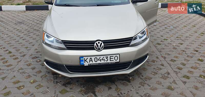 Volkswagen Jetta 2012