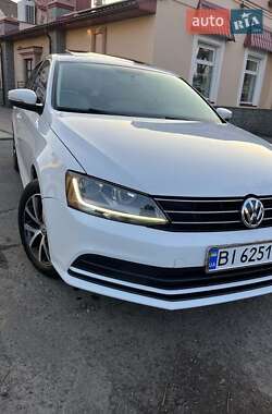 Седан Volkswagen Jetta 2017 в 