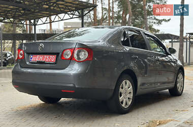 Седан Volkswagen Jetta 2007 в Киеве