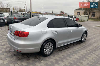 Седан Volkswagen Jetta 2012 в Лубнах