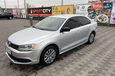 Седан Volkswagen Jetta 2012 в Лубнах