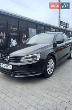 Седан Volkswagen Jetta 2015 в Кам'янці-Бузькій