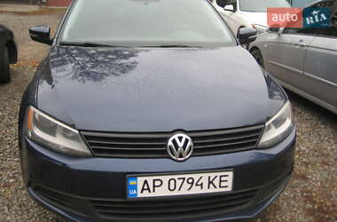 Седан Volkswagen Jetta 2012 в Добропіллі