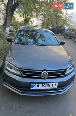 Седан Volkswagen Jetta 2015 в Киеве