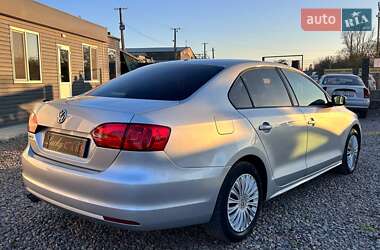 Седан Volkswagen Jetta 2014 в Одесі