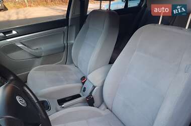 Седан Volkswagen Jetta 2006 в Хмельницькому