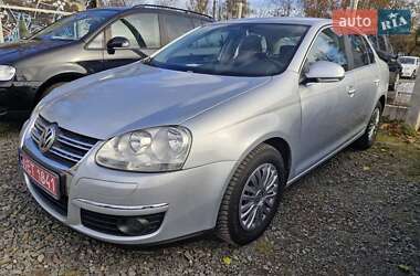 Седан Volkswagen Jetta 2008 в Луцке