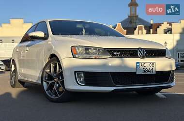 Седан Volkswagen Jetta 2013 в Киеве