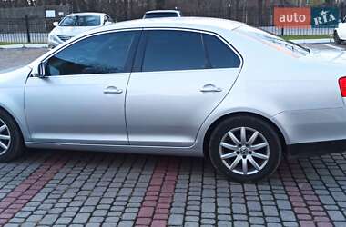 Седан Volkswagen Jetta 2010 в Богородчанах