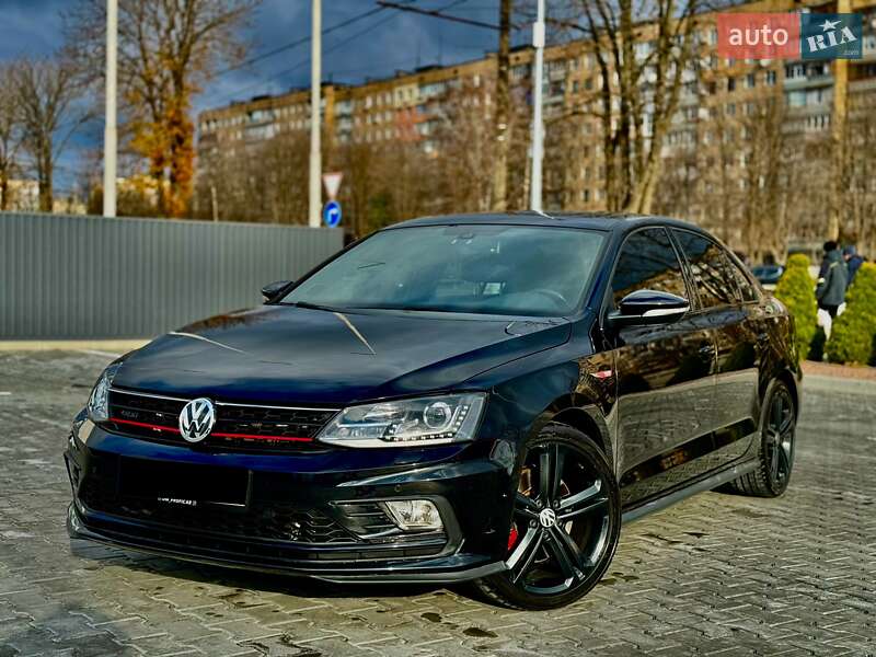 Седан Volkswagen Jetta 2017 в Кривом Роге