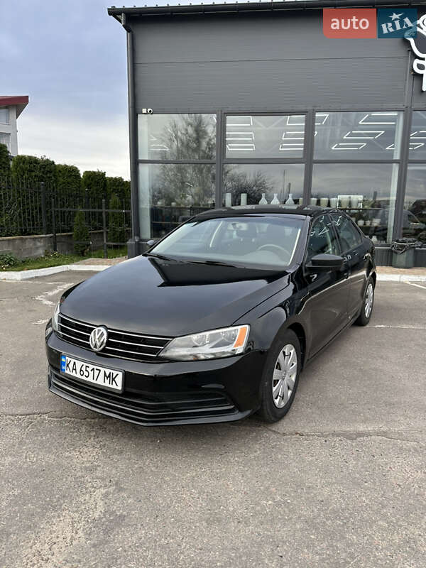 Седан Volkswagen Jetta 2016 в Сарнах