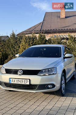 Седан Volkswagen Jetta 2011 в Львове