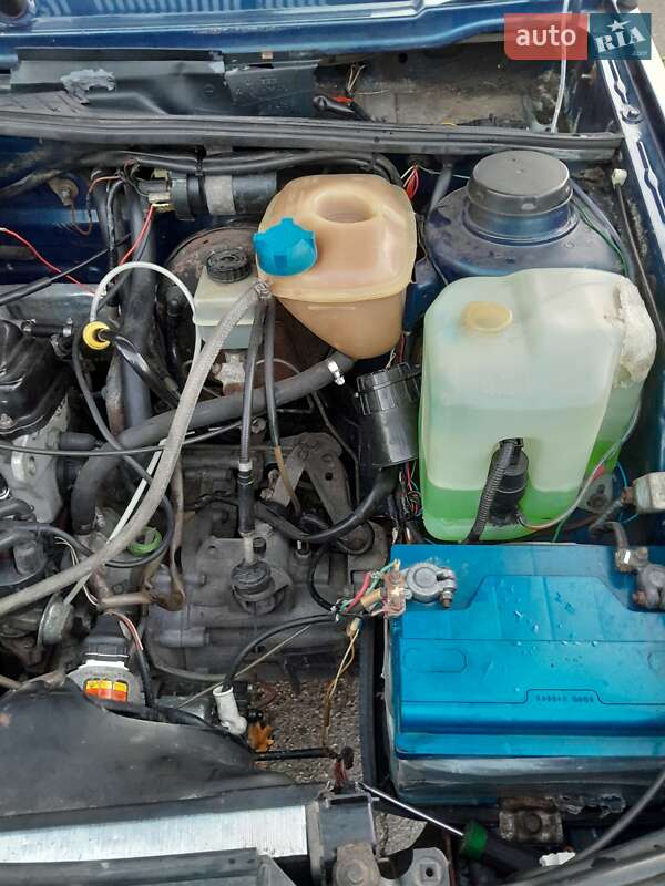 Седан Volkswagen Jetta 1987 в Черкассах