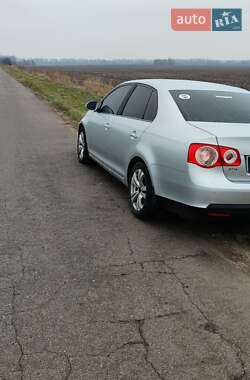 Седан Volkswagen Jetta 2006 в 