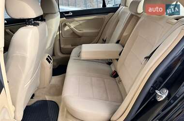 Седан Volkswagen Jetta 2006 в Хмельницком