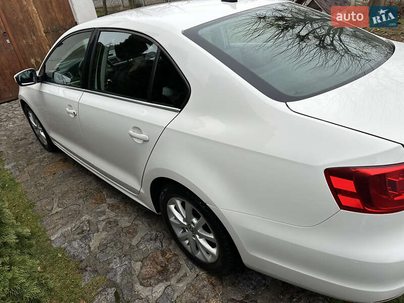 Седан Volkswagen Jetta 2012 в Вінниці