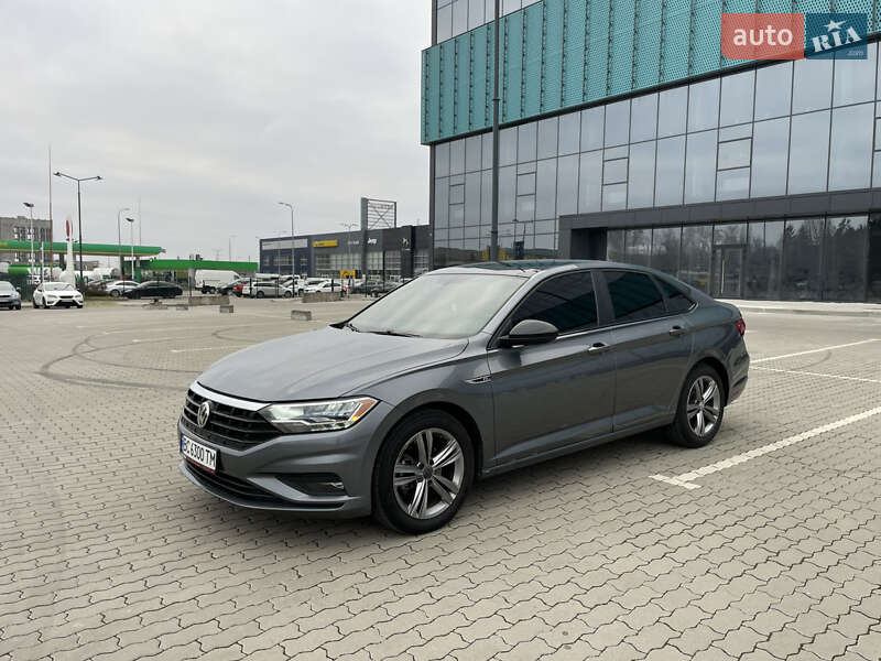 Седан Volkswagen Jetta 2018 в Львове