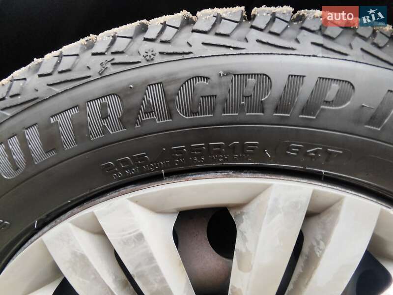 Седан Volkswagen Jetta 2017 в Києві