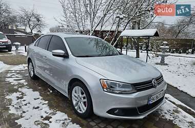 Седан Volkswagen Jetta 2011 в Бродах