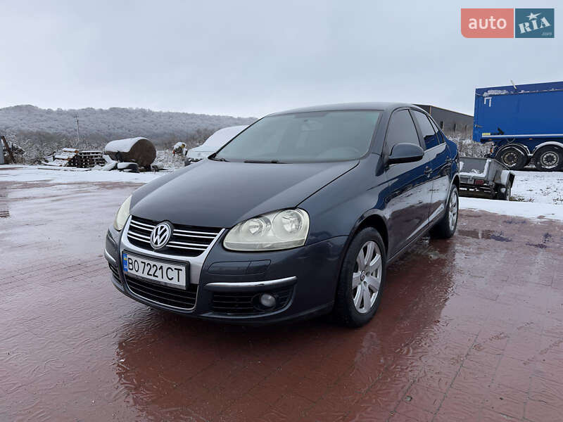 Седан Volkswagen Jetta 2006 в Теребовле