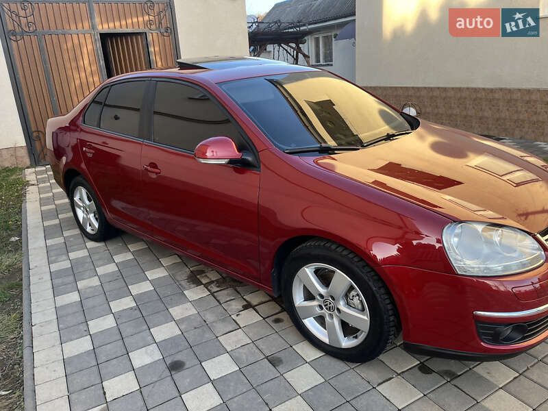 Седан Volkswagen Jetta 2008 в Іршаві