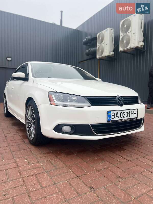 Седан Volkswagen Jetta 2013 в Знаменке