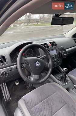 Седан Volkswagen Jetta 2006 в Кривому Розі