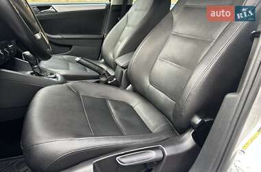 Седан Volkswagen Jetta 2011 в Киеве