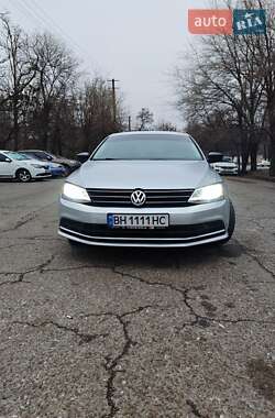 Седан Volkswagen Jetta 2015 в Одессе