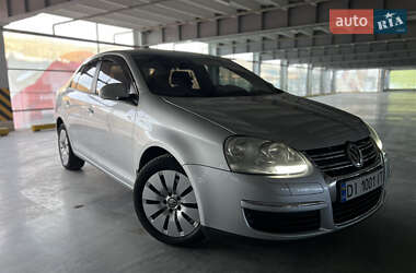 Седан Volkswagen Jetta 2006 в Надворной