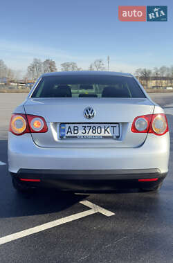 Седан Volkswagen Jetta 2008 в Вінниці