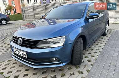 Седан Volkswagen Jetta 2015 в Софіївській Борщагівці