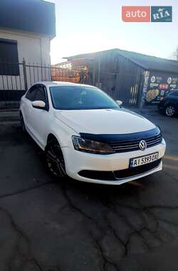 Седан Volkswagen Jetta 2013 в Умані