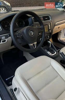 Седан Volkswagen Jetta 2013 в Смеле