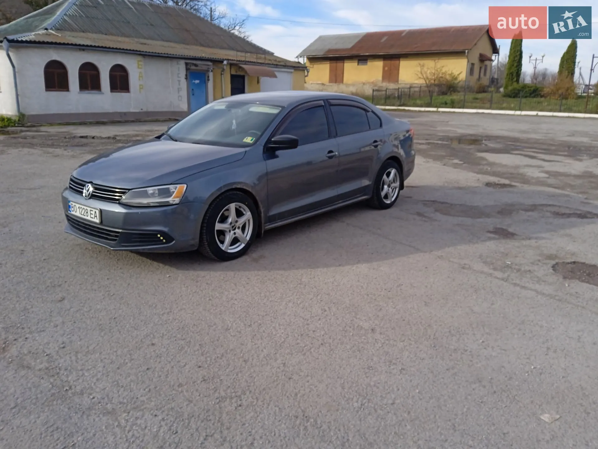2012 Volkswagen Jetta - фото 1