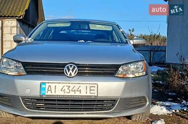 Седан Volkswagen Jetta 2011 в Борисполі