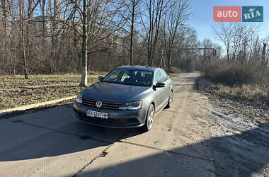 Седан Volkswagen Jetta 2015 в Кривому Розі