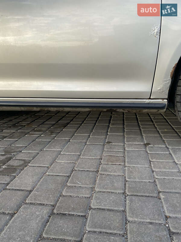 Седан Volkswagen Jetta 2006 в Одесі