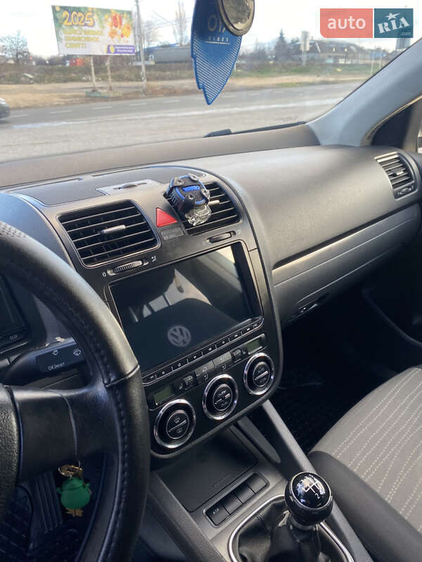 Седан Volkswagen Jetta 2006 в Одесі