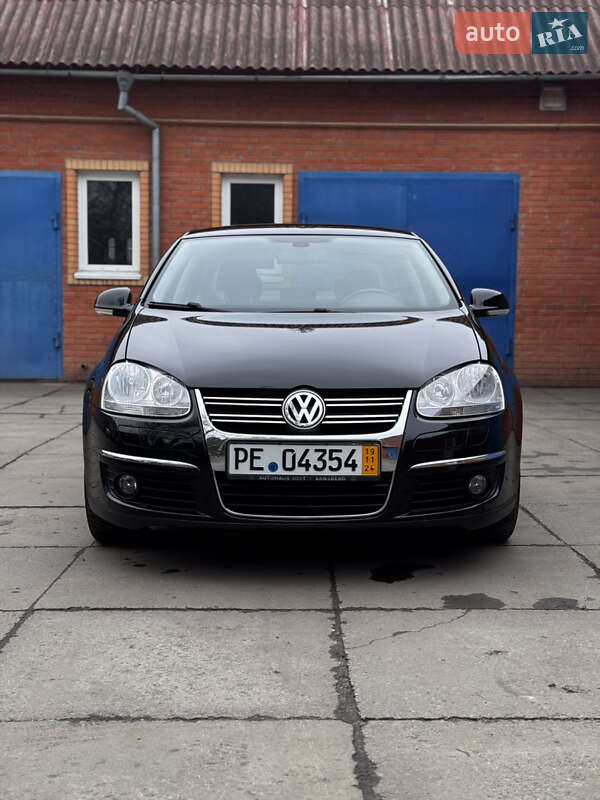 Седан Volkswagen Jetta 2009 в Лубнах